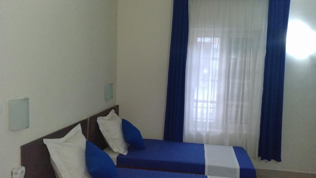 Hotel Le Lotus Bleu Antananarivo Exterior foto